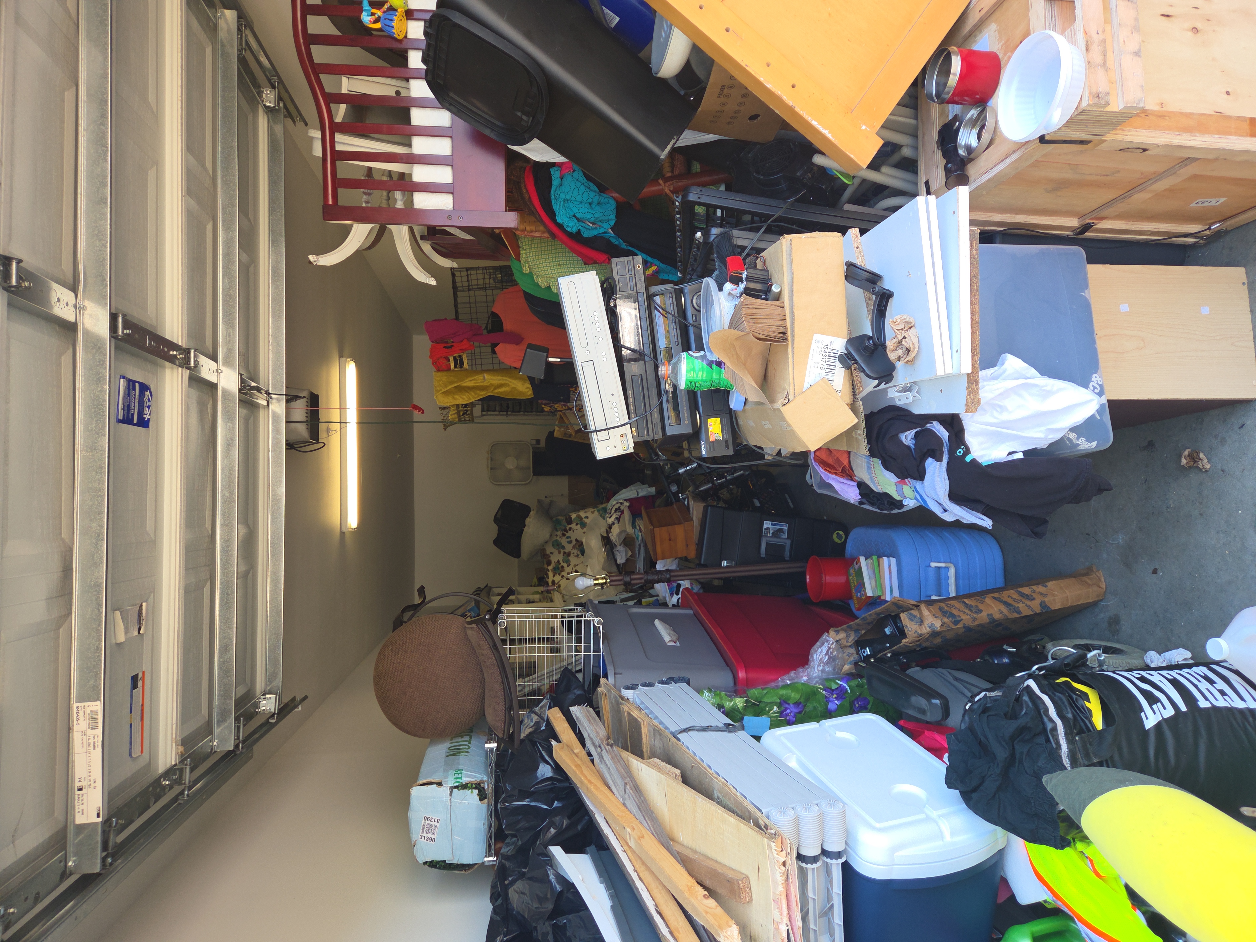 Garage Sale on Mossburn Road, Charlotte, NC — Charlotte Garage Sale, photo 1