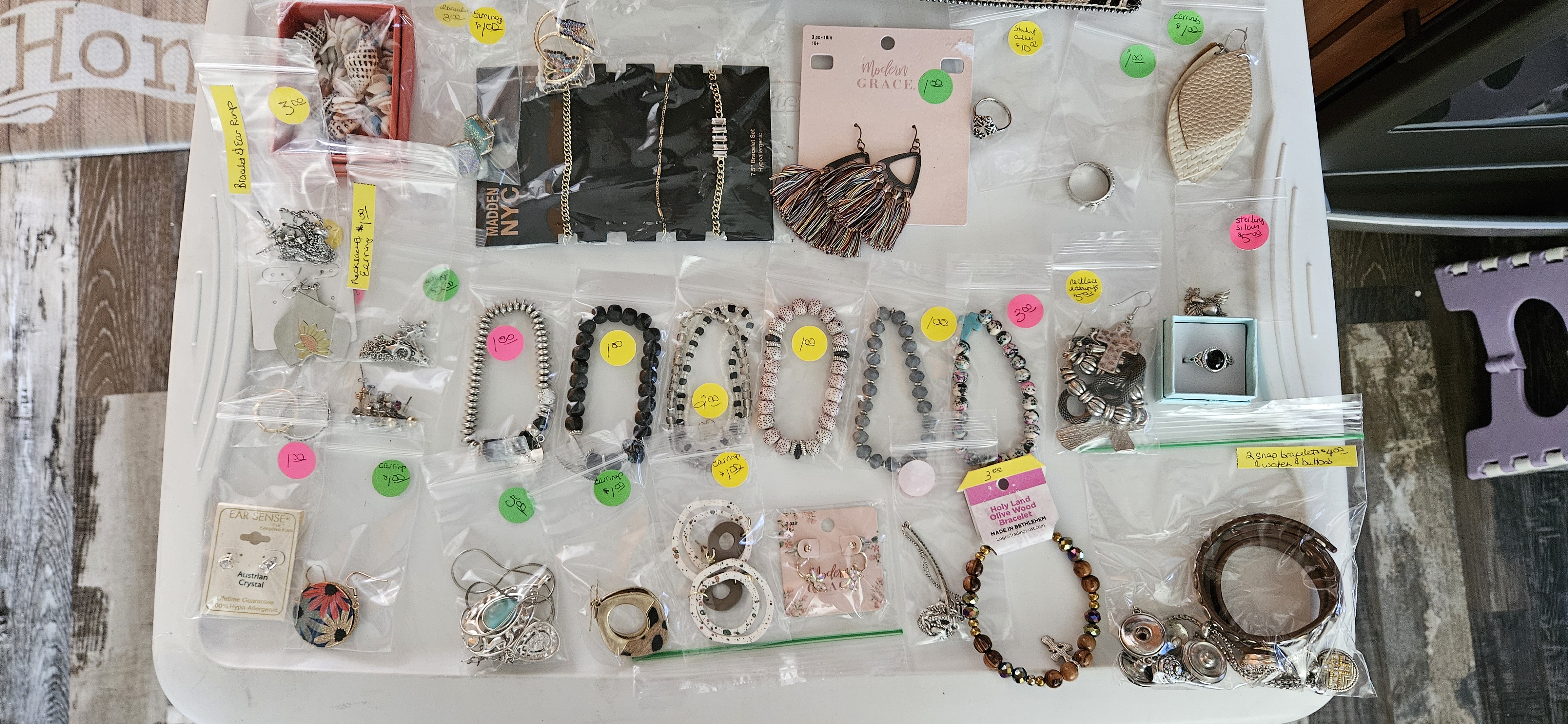 Garage Sale on Eagle Lake Court, Bel Aire, KS — Bel Aire Garage Sale