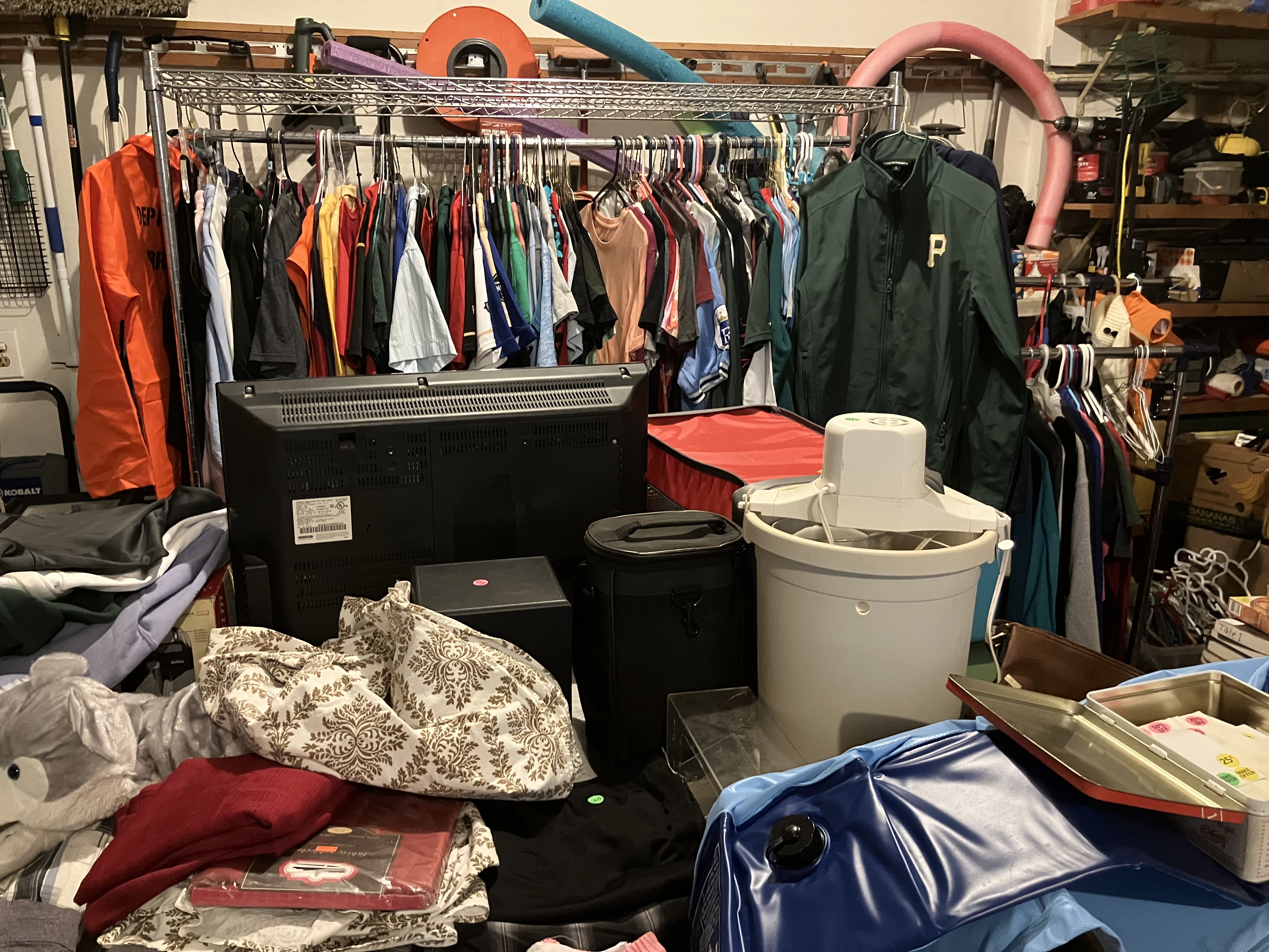 Garage Sale on West McGee Street, Springfield, MO — Springfield Garage Sale, photo 4