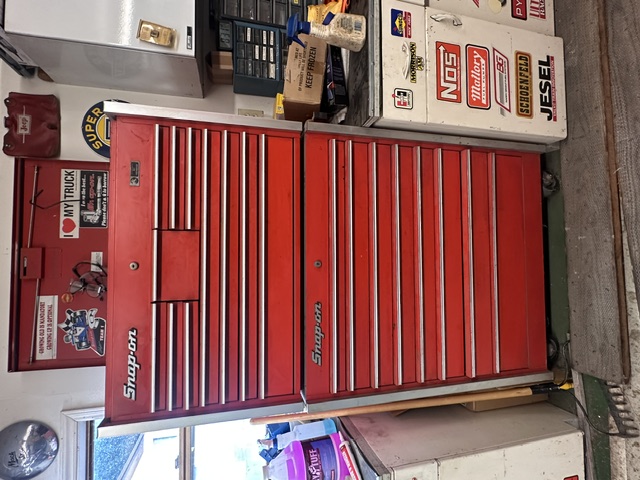 Estate Sale on Havelock Avenue, Lincoln NE — Lincoln, NE Estate Sale by Ford & Ford Auctioneers