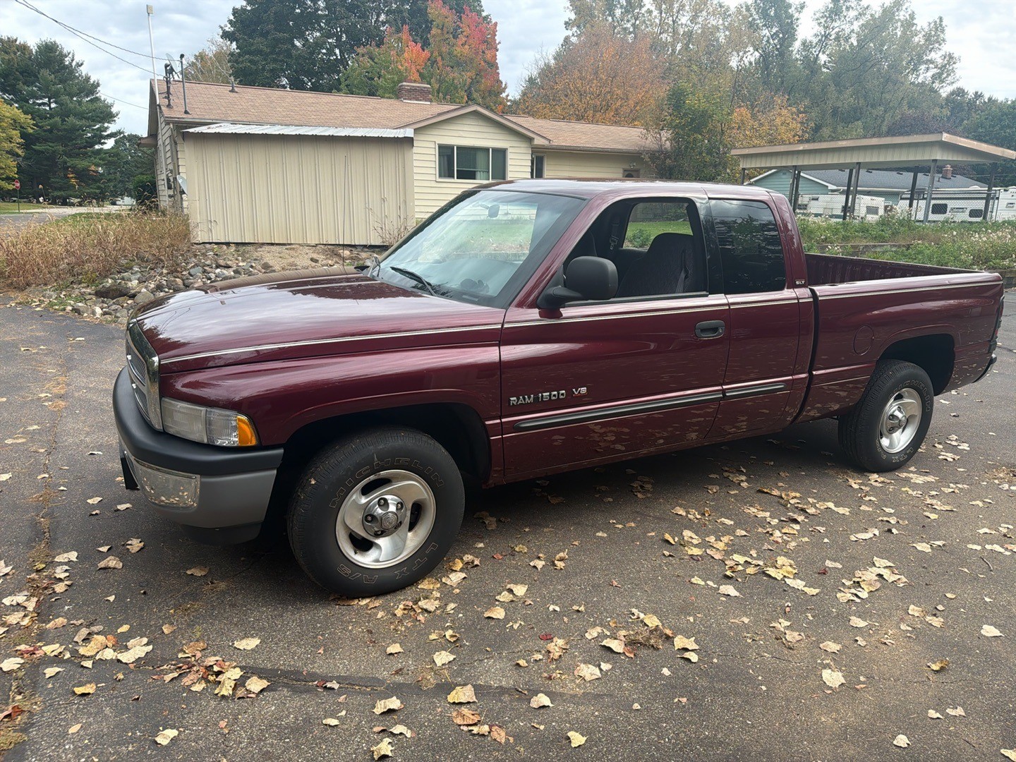 Estate Sale on Mason, Mason, MI — Mason, MI Online Auction by John Peck Auctions, LLC, photo 1