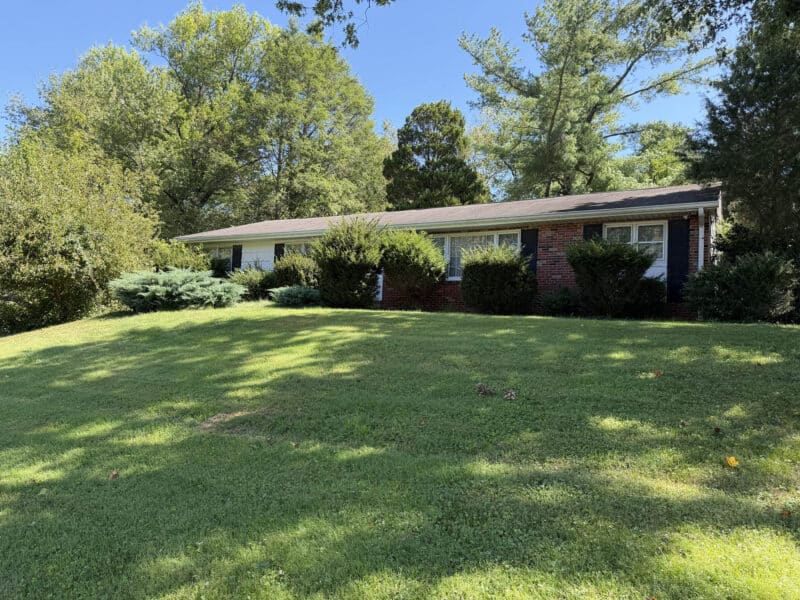 Estate Sale on Pot Spring Road, Timonium MD — Timonium, MD Online Auction by A.J. Billig & Co. Auctioneers