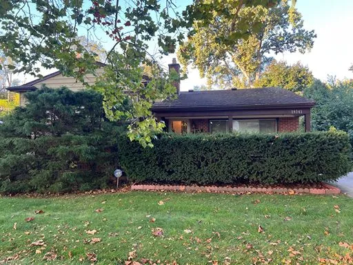 Estate Sale on Hardy Street, Livonia MI — Livonia Estate Sale // 60% OFF on Furniture