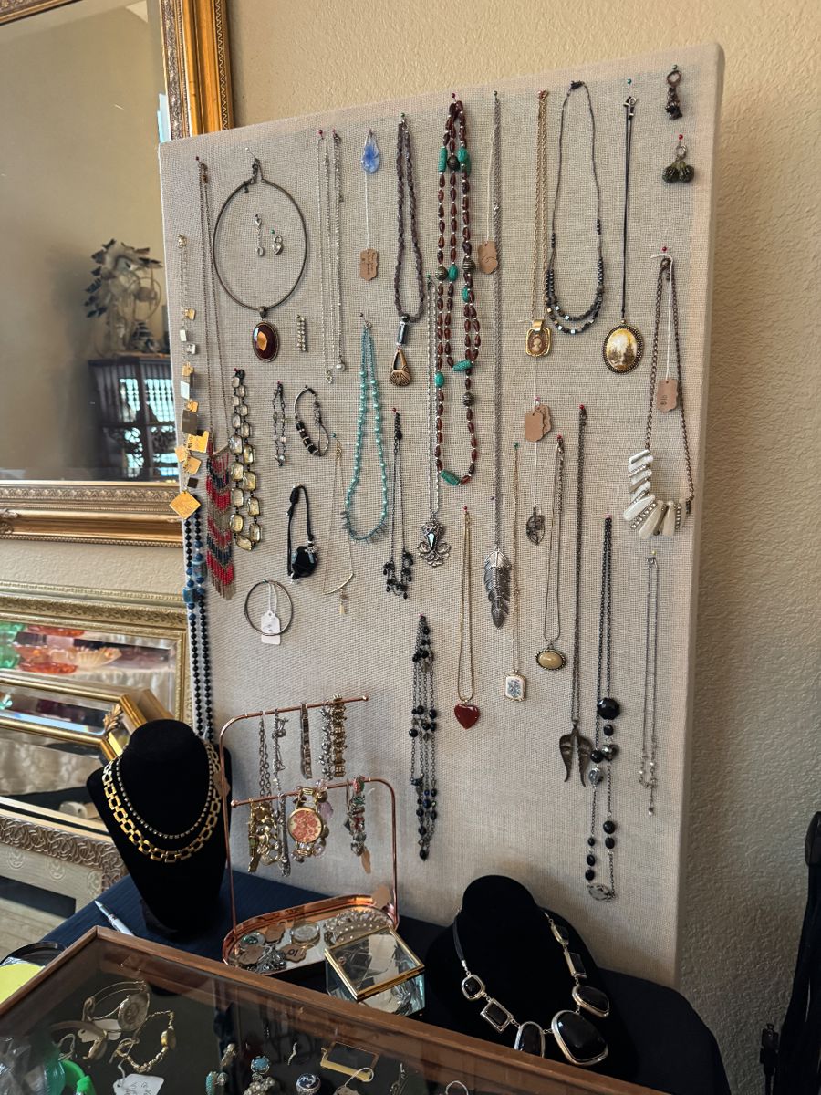 Estate Sale on Tracy, Tracy CA — Tracy, CA Estate Sale by Heirloom Estate Solutions