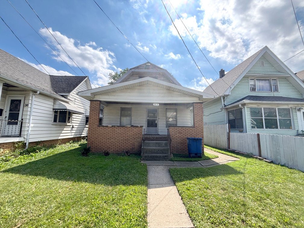 Estate Sale on East Central, Toledo OH — Toledo, OH Online Auction by Pamela Rose Auction Company, LLC