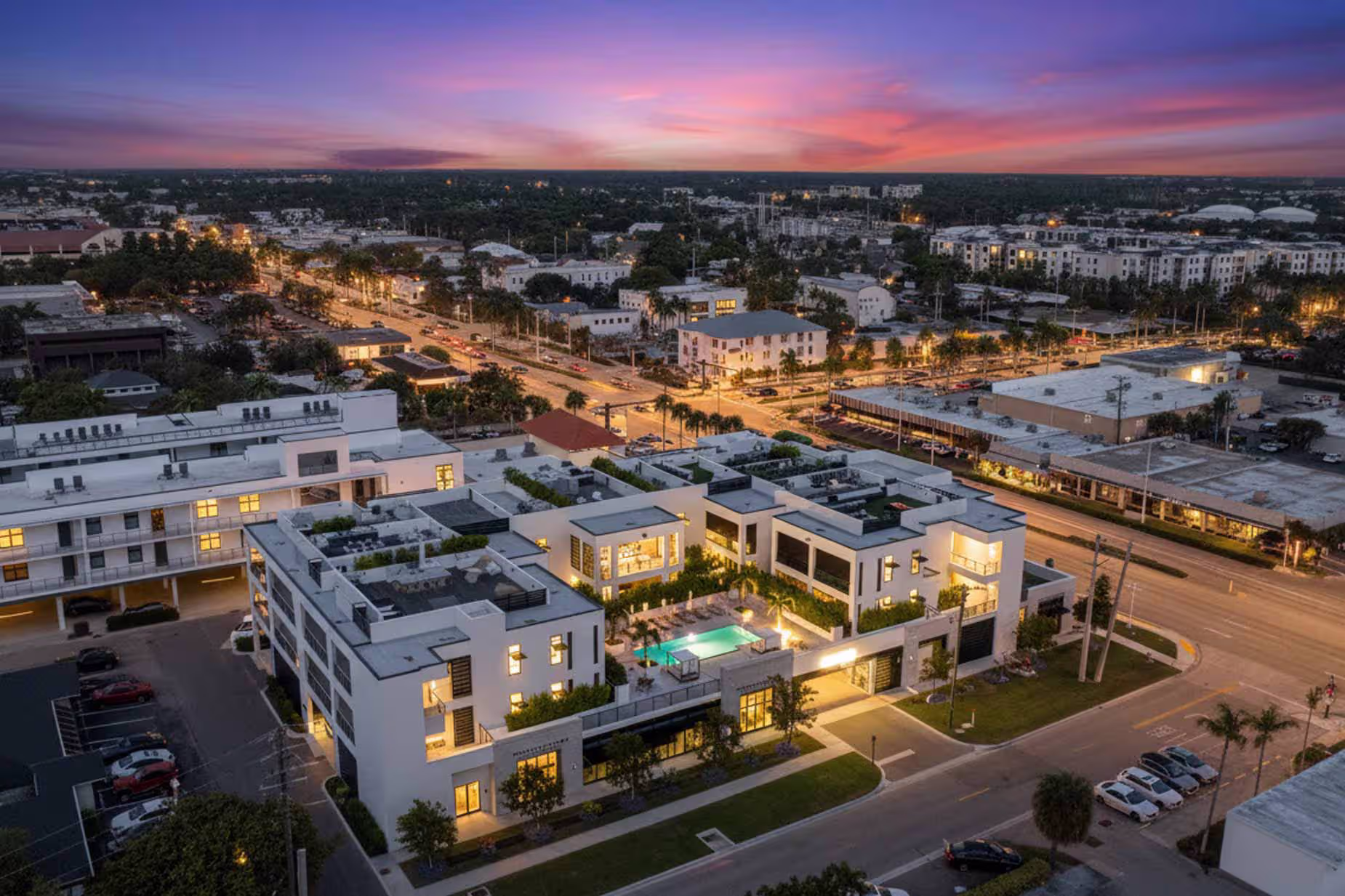 Estate Sale on Naples, Naples, FL — Naples, FL Online Auction by Elite Auctions | Luxury Real Estate & Yachts, photo 1
