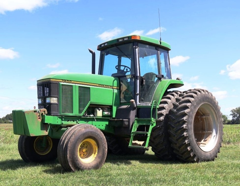 Estate Sale on Willow Road, Milan MI — Milan, MI Online Auction by Brad Neuhart Auctioneers