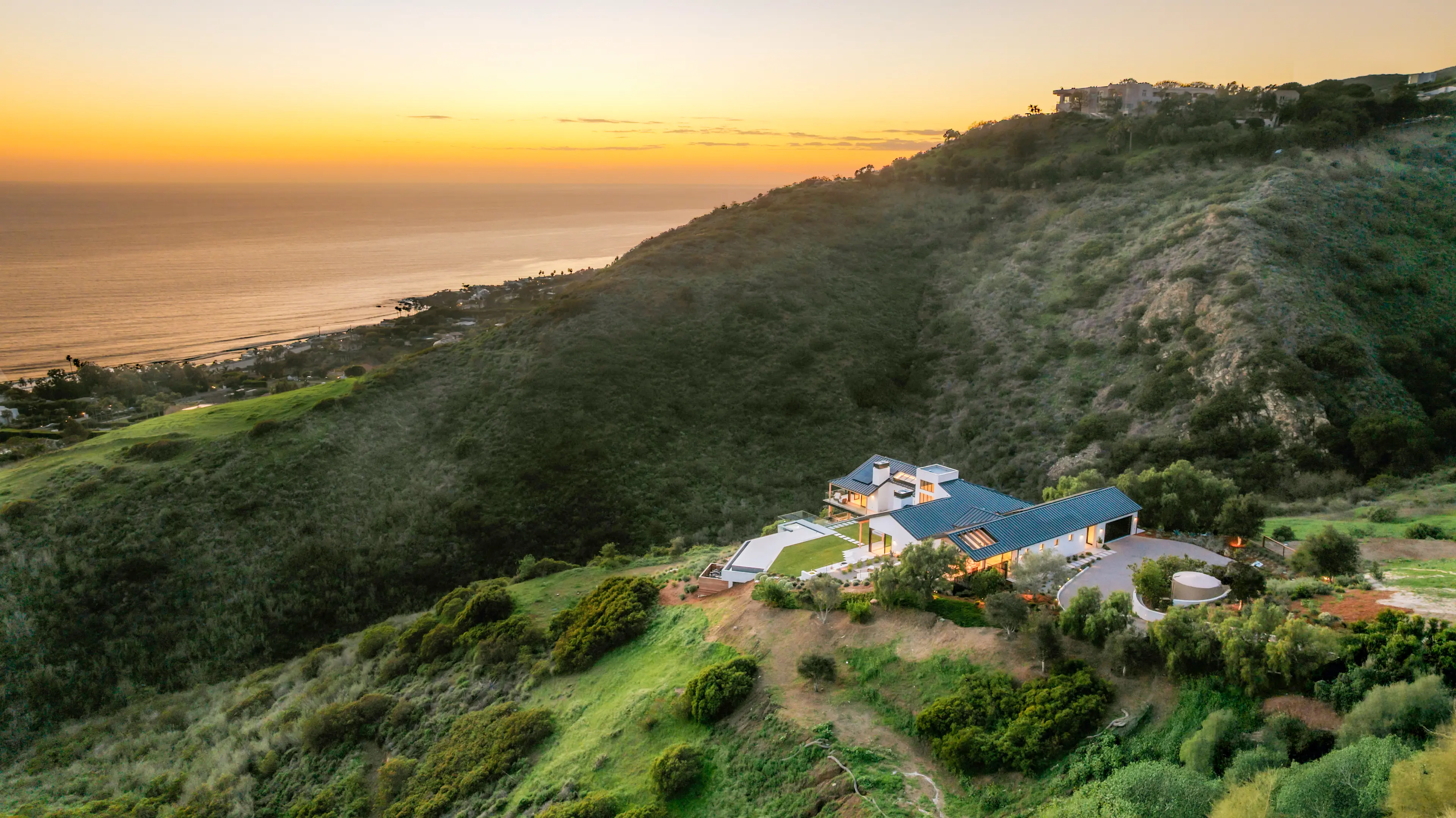 Estate Sale on Trancas Canyon Road, Malibu CA — Malibu, CA Online Auction by Concierge Auction
