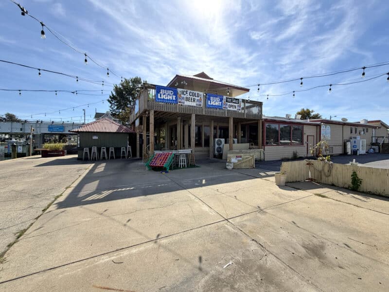Estate Sale on Tilghman Island Road, Tilghman Island MD — Tilghman Island, MD Online Auction by A.J. Billig & Co. Auctioneers