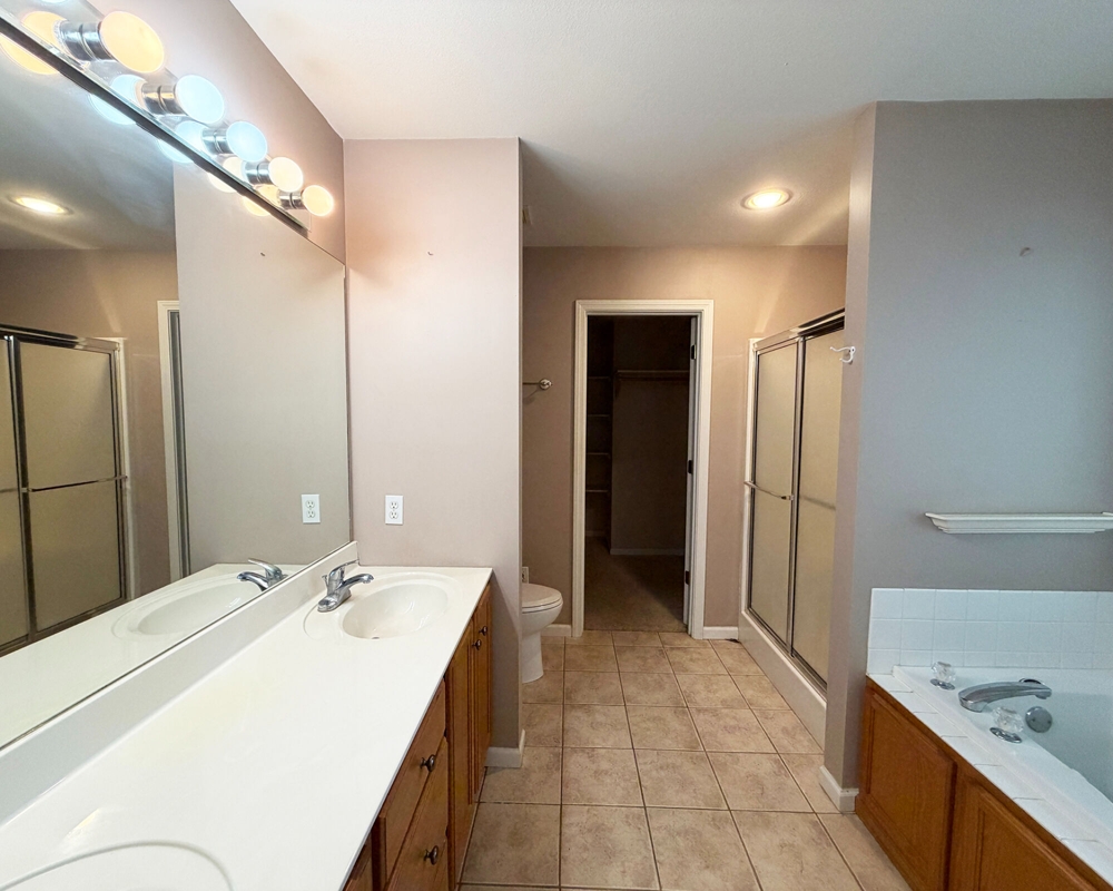 Estate Sale on Timber Lane, Columbia MO — Columbia, MO Sale by Pearce & Associates