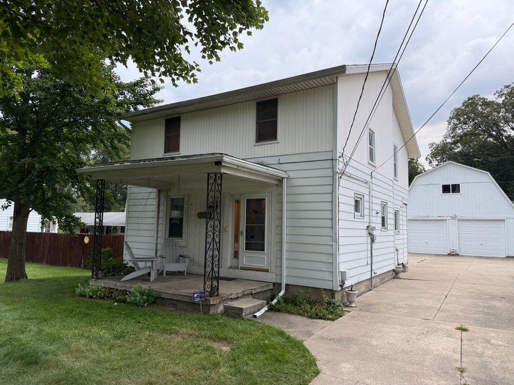 Estate Sale on North McCord Road, Toledo OH — Toledo, OH Online Auction by Pamela Rose Auction Company, LLC