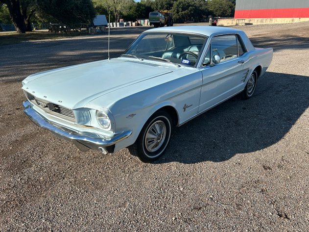 Estate Sale on North Ih 35, Belton TX — Belton, TX Sale by Central Texas Auction Services LLC